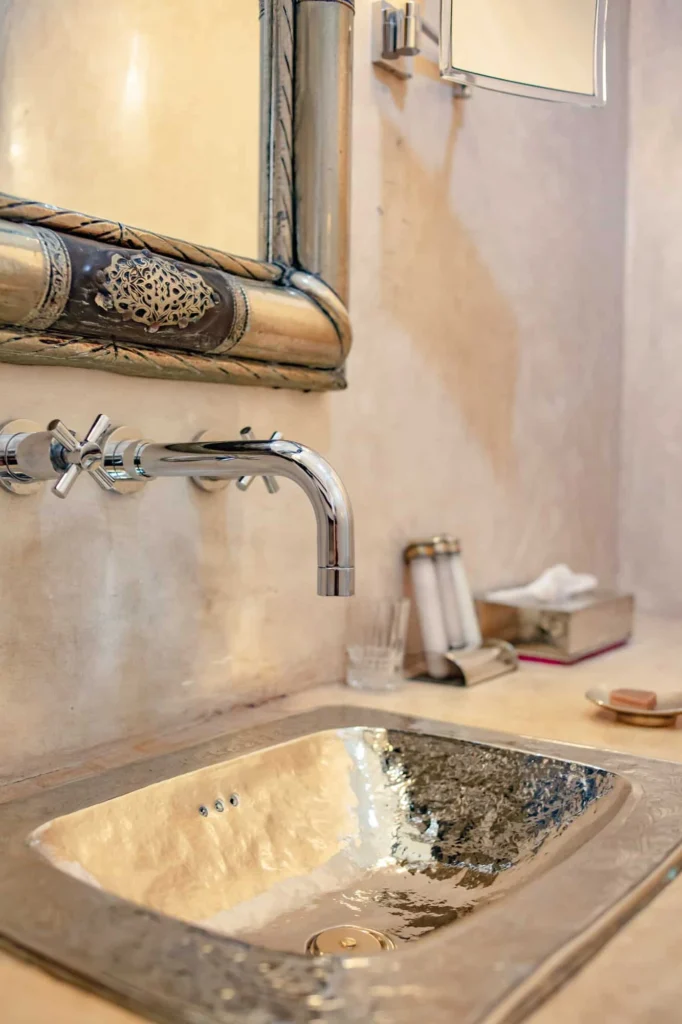 riadhermes-chambres-superieures-prev-02